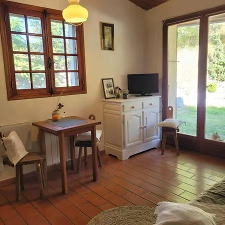 Et Jardin Apartment *